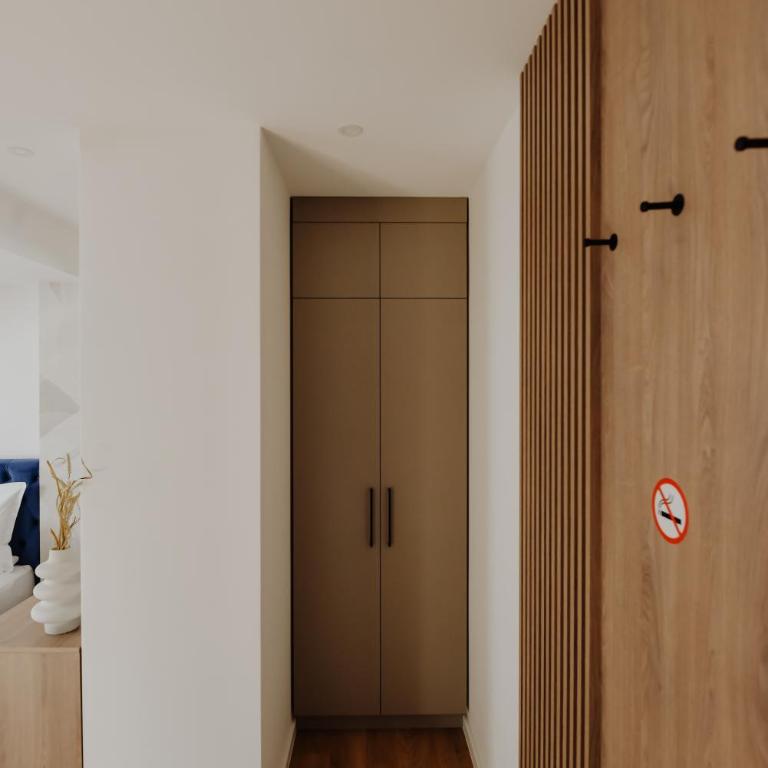 Lux City Apartments & Rooms - Superior Dvokrevetna Soba sa Bračnim Krevetom - 5