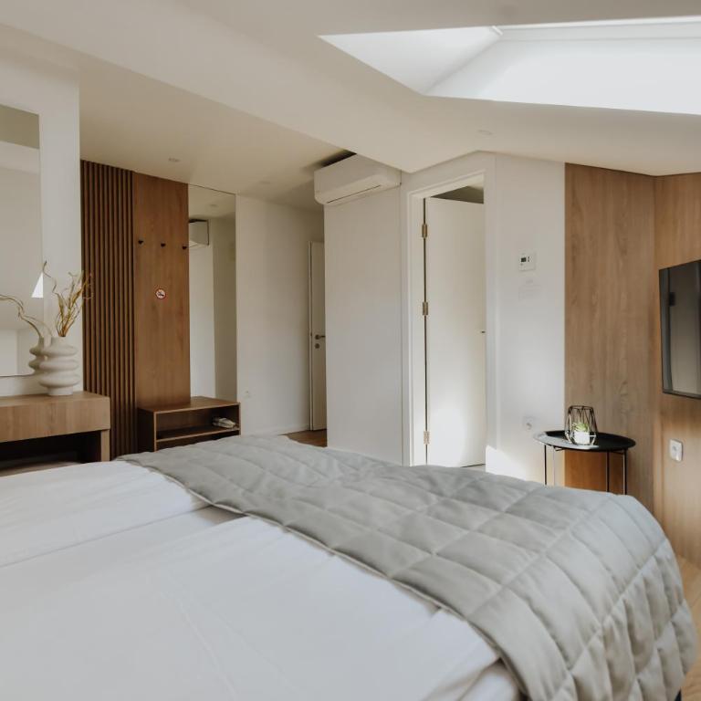 Lux City Apartments & Rooms - Superior Dvokrevetna Soba sa Bračnim Krevetom - 7