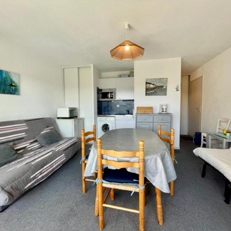 Appartement 2 pièces avec balcon, piscine et parking, à 1km de la plage - Animaux acceptés - FR-1-478-27 - Apartment (4 Erwachsene) - 6