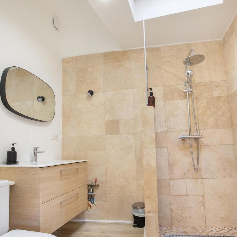 L'antiquaire - 3 chambres - Hypercentre - Wifi - Three-Bedroom Apartment - 5