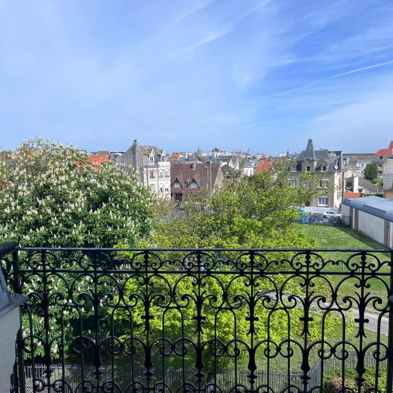 Appt lumineux - 2 chambres - Mer et commerces - Appartamento con 2 Camere da Letto - 9