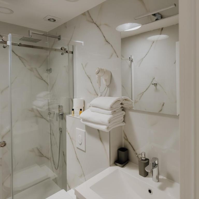 Lux City Apartments & Rooms - Apartman sa 1 Spavaćom Sobom - 8