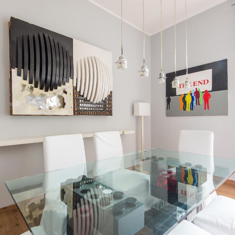 Auditorium Luxury Apartments - Two-Bedroom Apartment - 28