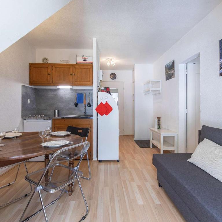 Appartement T2 à Cauterets, proche télécabine avec parking et local ski - FR-1-401-198 - Appartement (4 Adultes) - 4