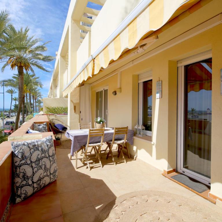 Estepona Port Apartment YVONNE - Two-Bedroom Apartment - 21