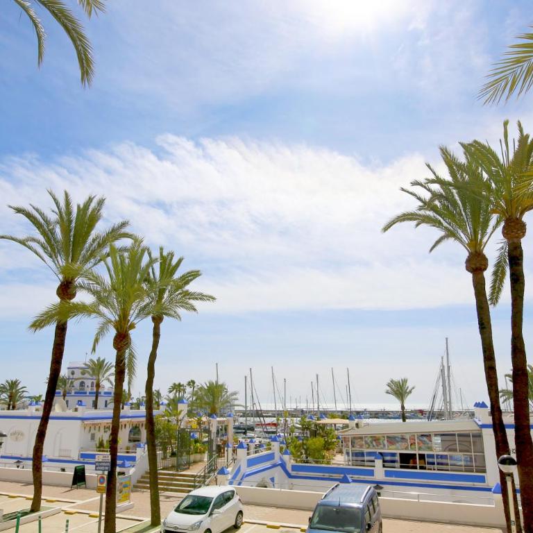 Estepona Port Apartment YVONNE - Two-Bedroom Apartment - 6