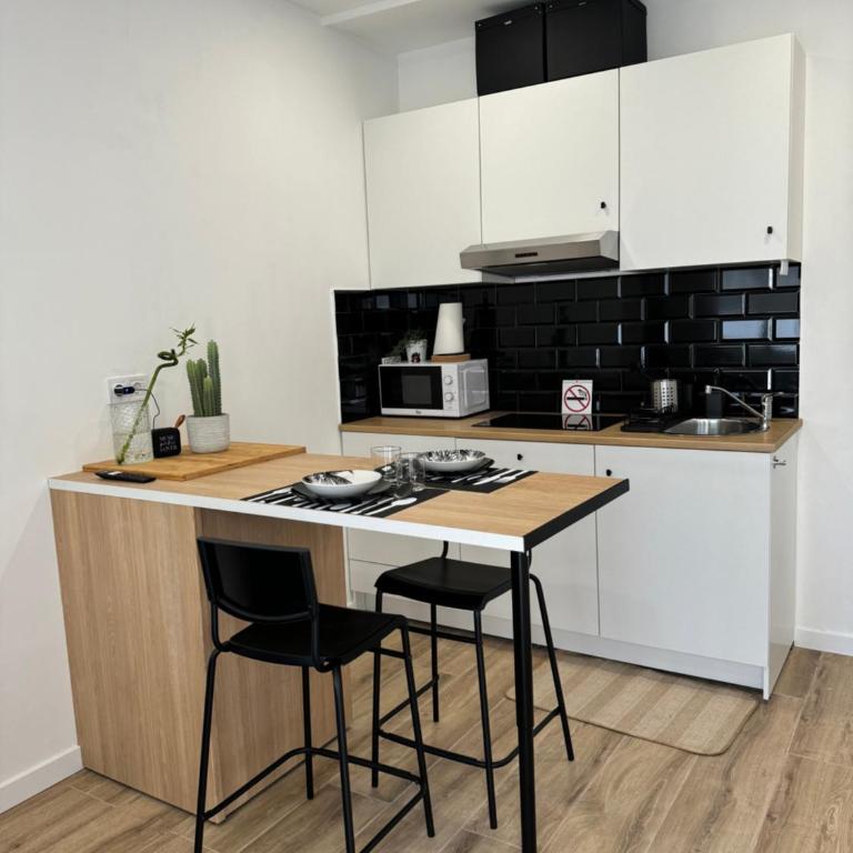 Casa RAFFAELLA - Habitat - Near YUMBO - Apartamento de 1 dormitorio - 32