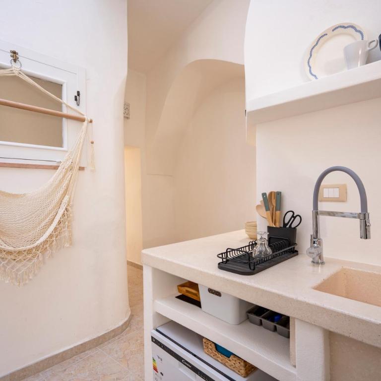 GuestHost - La Mille - Charming Ostuni Apartment - Two-Bedroom Apartment - 11