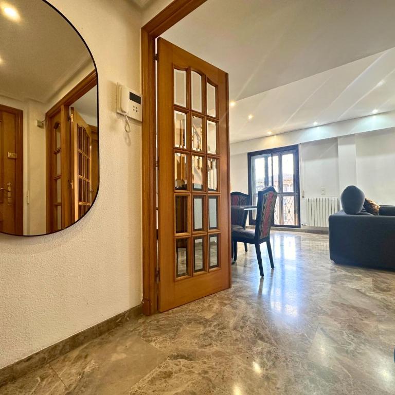 Dos Torres Ático Dúplex - Céntrico con Vistas a la Ciudad - Apartamento de 3 dormitorios - 16