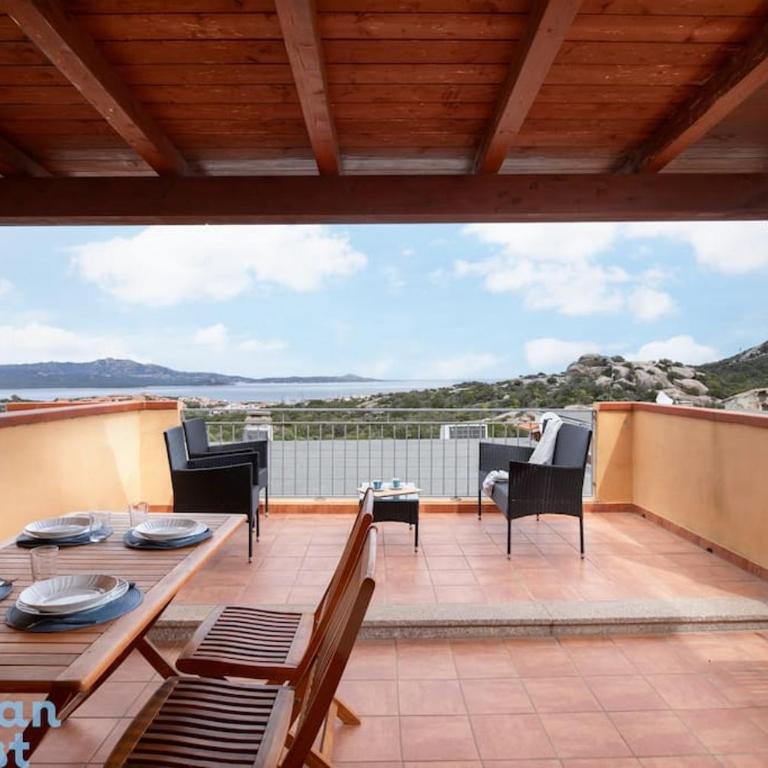 Seaside terrace-vista sul mare-free parking - Appartamento con 2 Camere da Letto - 1