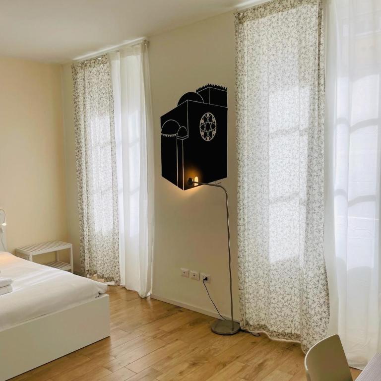 Casanova Trieste Centrale - Monolocale con Divano-Letto - 8