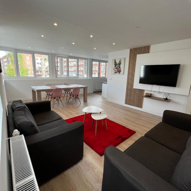Grand loft calme et confortable en cœur de ville - Appartement 2 Chambres - 3
