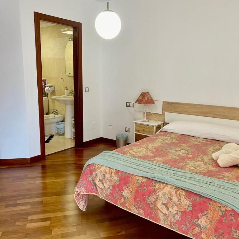 Apartamento Salón Moderno con plaza de garaje privada incluida - One-Bedroom Apartment - 7