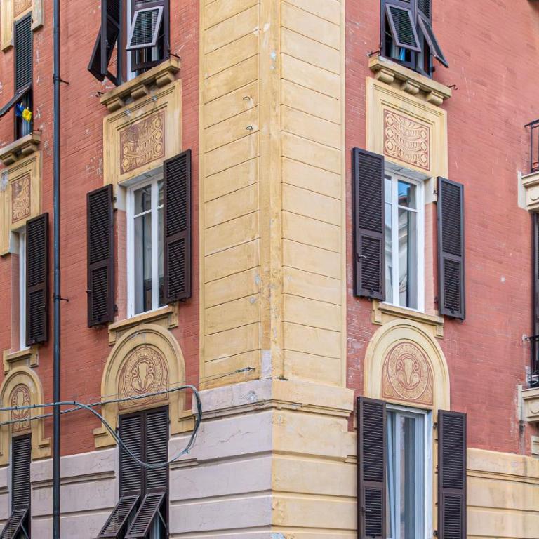 Manzoni 76 - Appartamento con 2 Camere da Letto - 70