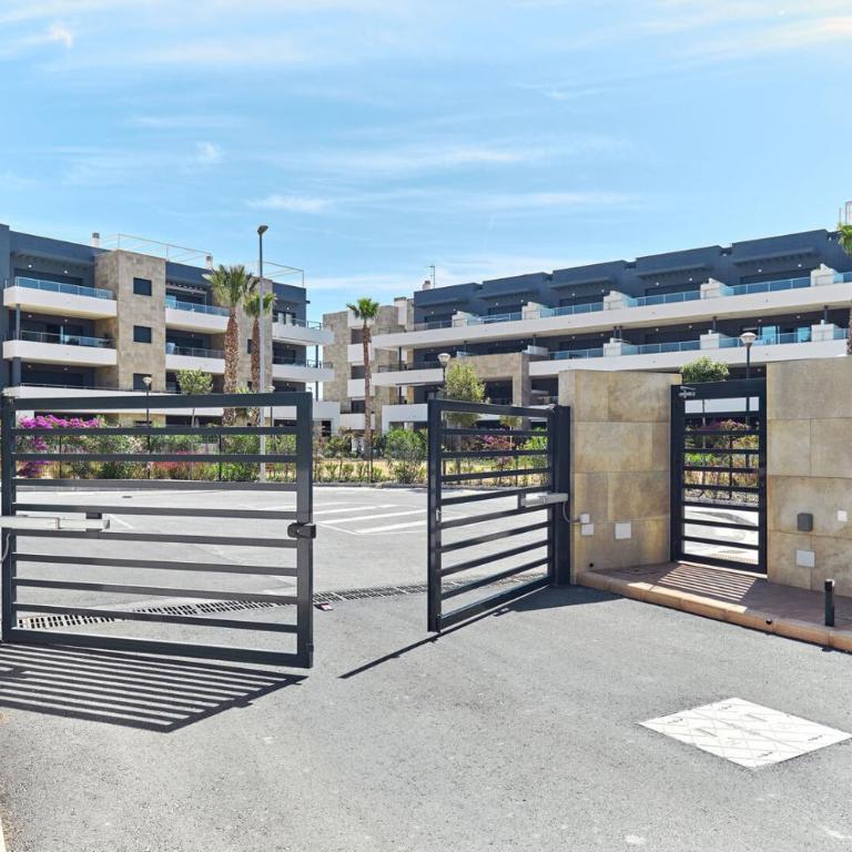 Apartment PERLA II - Three-Bedroom Apartment - 99