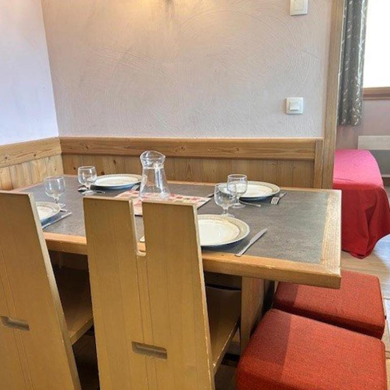 Appartement 3 pièces 6 pers. - Pied des pistes avec piscine, sauna et animaux admis - Appartement 2 Chambres - 23
