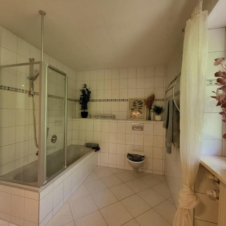 Idyllisches Ferienhaus mit Ausblick - Apartment with Balcony - 3
