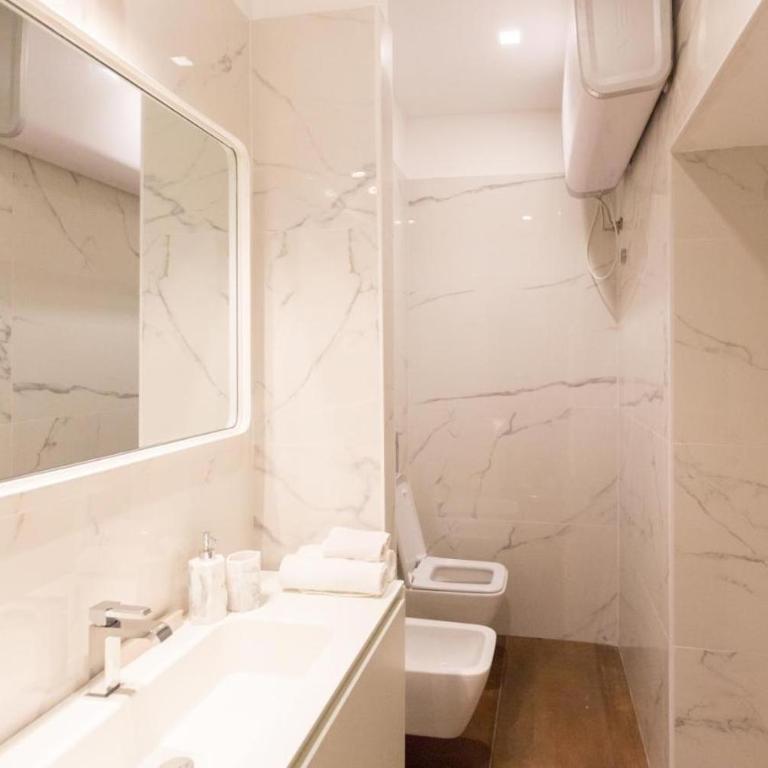 Porta Venezia - Design Suite con Balcone - 55mq - Appartamento con 1 Camera da Letto - 22