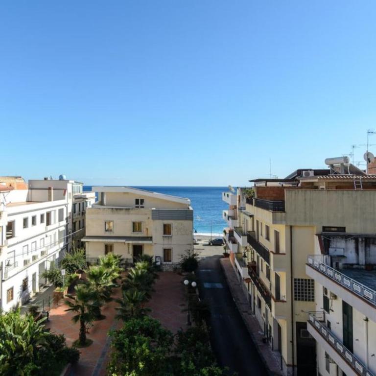 Le Tartarughe Mare Apartament - Appartamento con 2 Camere da Letto, Balcone e Vista mare - 2