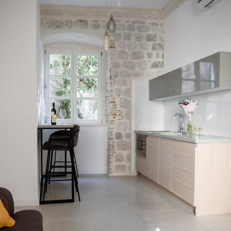 Palazzo Sindik - One-Bedroom Apartment - 32