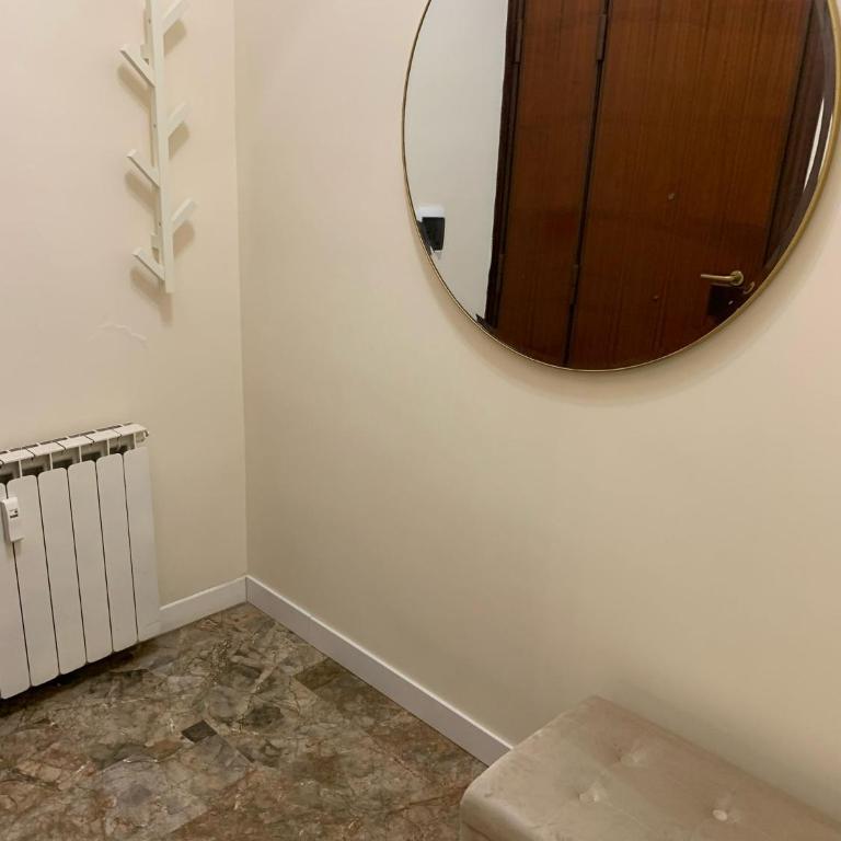GRAZIOSO MONOLOCALE OSTIA ROMA - Appartamento con 1 Camera da Letto - 2