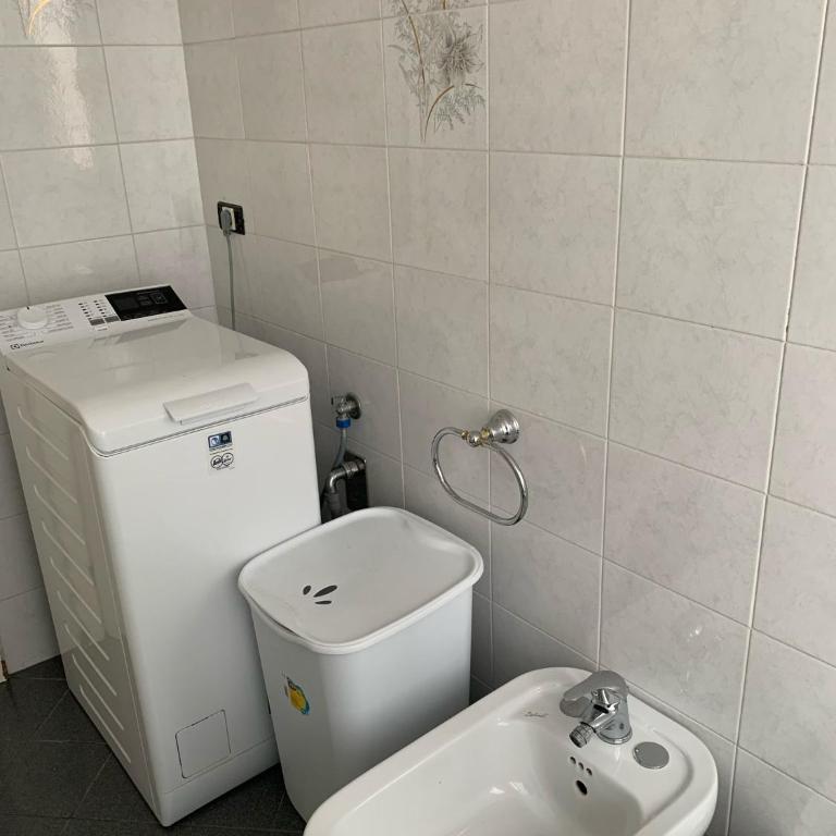 GRAZIOSO MONOLOCALE OSTIA ROMA - Appartamento con 1 Camera da Letto - 4