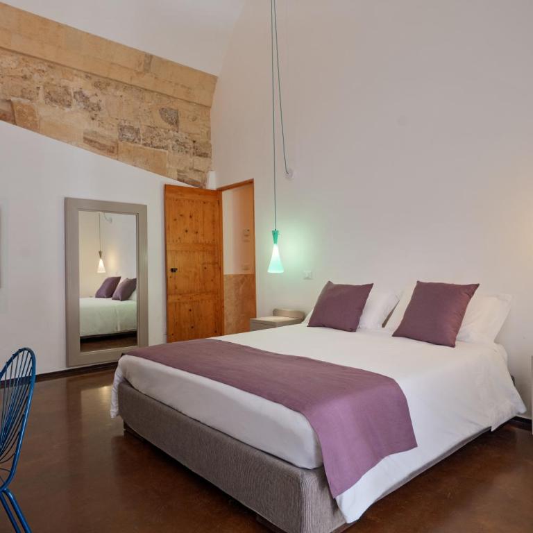 B&B Palazzo Personè Dimora Storica - Standard Double Room - 1