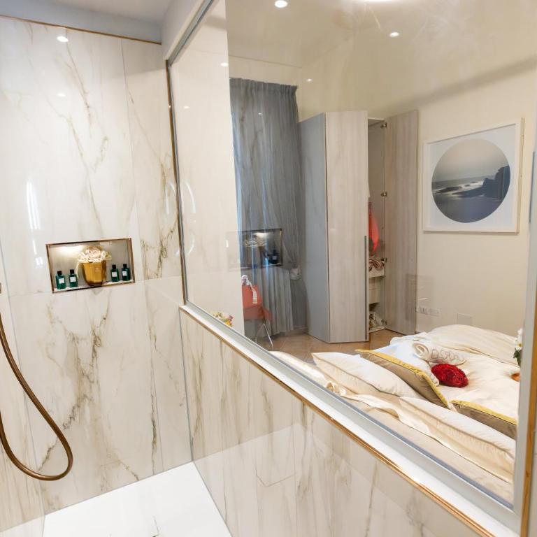 RosaM Suite - Via Veneto 15 min walk from Spanish Steps Top Floor Luxury Apartment - Appartamento con 3 Camere da Letto - 37