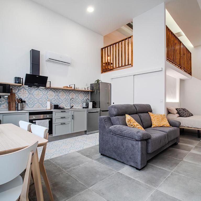 AROMA DE VALENCIA II cozy studio with loft - One-bedroom Loft Apartment - 7