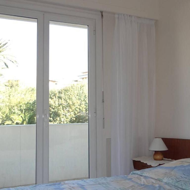 Grand T3 avec terrasse et piscine à Cavalaire-sur-Mer - FR-1-100-187 - Apartment (4 Adults) - 11