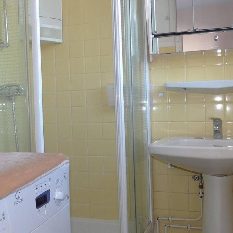 Grand T3 avec terrasse et piscine à Cavalaire-sur-Mer - FR-1-100-187 - Apartment (4 Adults) - 13