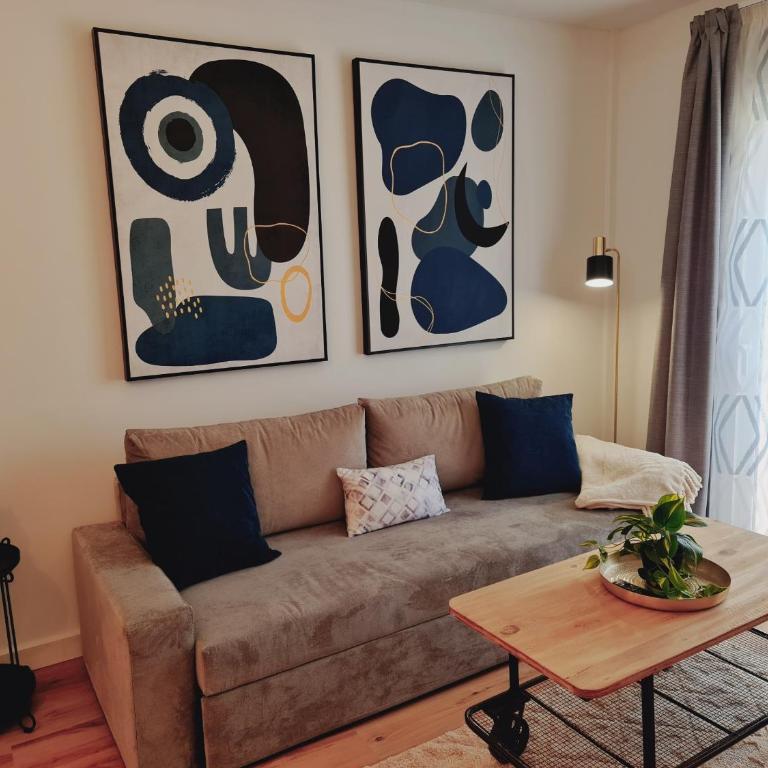 Caleta Star by NicoleT - One-Bedroom Apartment - 24