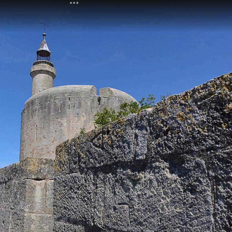 Maison cosy, 2 chambres, adossée aux remparts - Haus mit 2 Schlafzimmern - 30