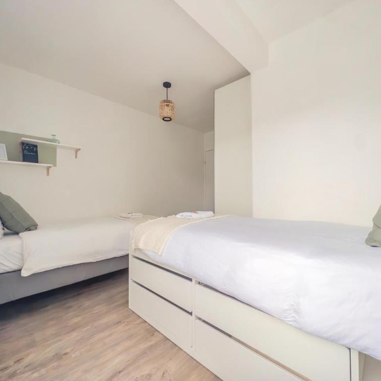 La Rouette - Chambres privées - Habitación Doble con baño compartido - 2 camas - 5