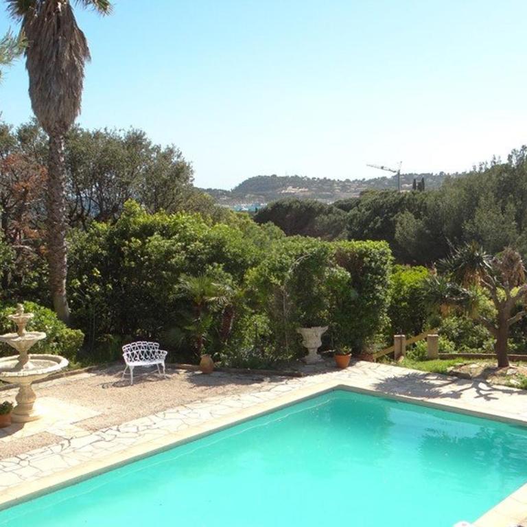 Villa 4 chambres avec piscine et terrasses - FR-1-100-239 - Villa - 3