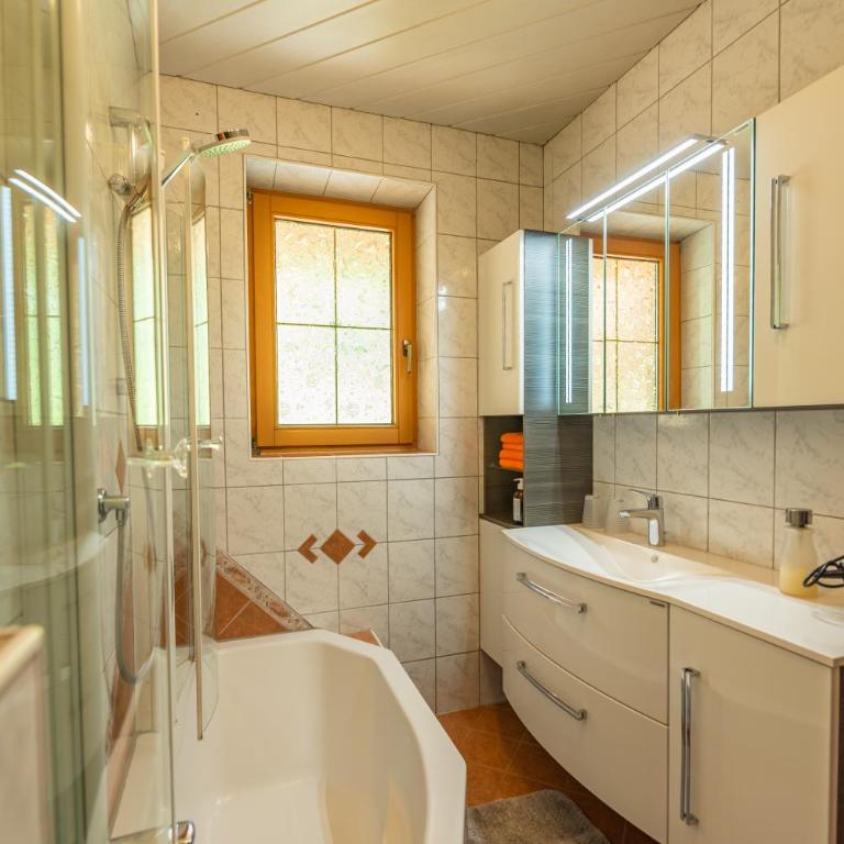 Ferienwohnung Ausblick Zillertal - Apartment mit 2 Schlafzimmern - 6