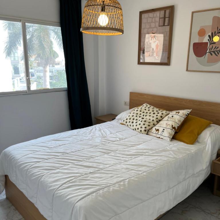 Dominica beautiful apartment in the first Oceanline in Los Cristianos. - Apartamento de 1 dormitorio - 1