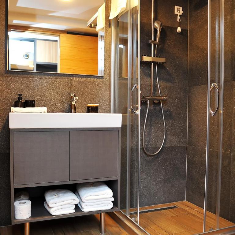 Modern Mountain - Superior Apartman Tipa Suite s King-sajz Krevetom - 11