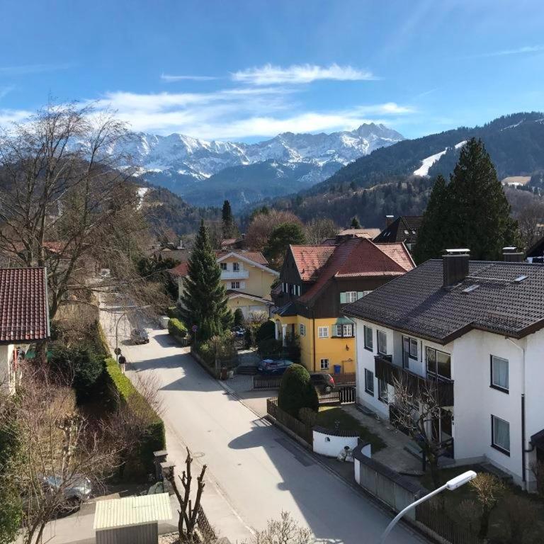 Dachgeschoss Wohnung mit Traum Bergblick - Apartment mit 2 Schlafzimmern - 2