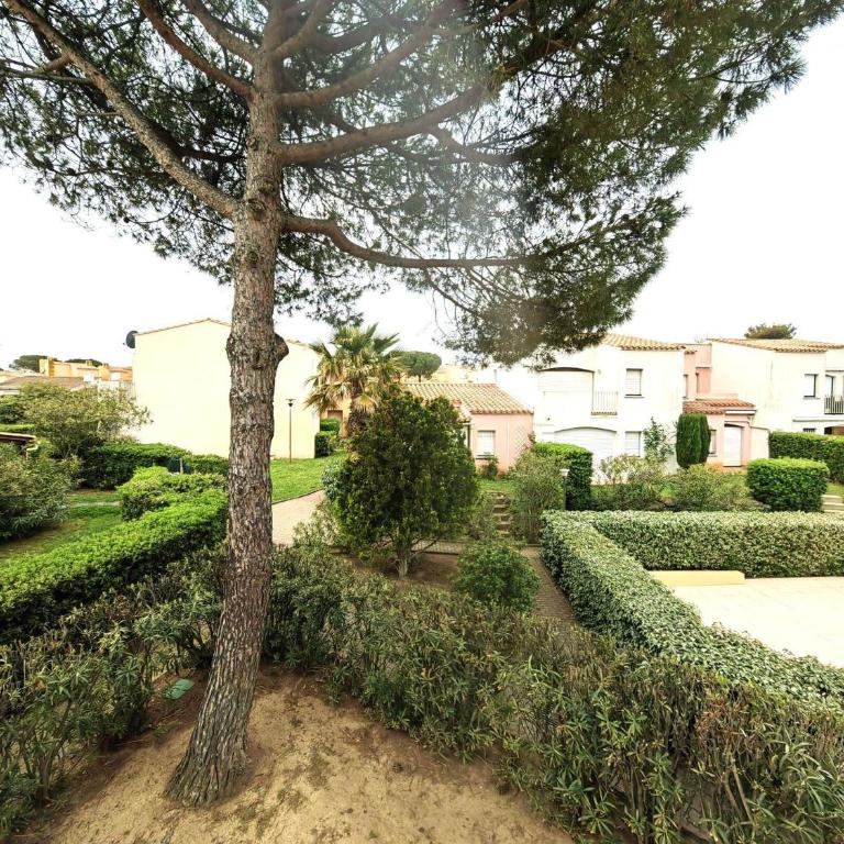 T3 Rénové avec Climatisation, Piscine & Parking à 100m de la Mer - FR-1-607-24 - Appartement (4 Adultes) - 29