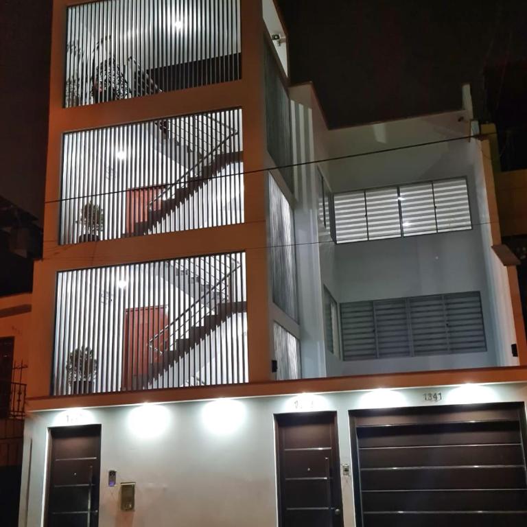 Dormitorio matrimonial 01 - Double Room with Private Bathroom - 12