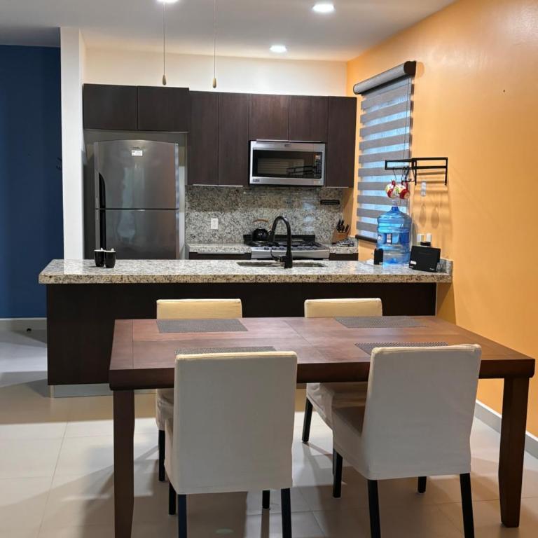 Golf & Beach Haven - Two-Bedroom Apartment - 19