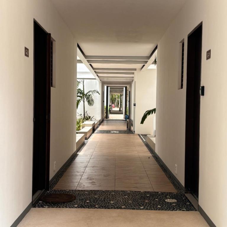 Golf & Beach Haven - Two-Bedroom Apartment - 33