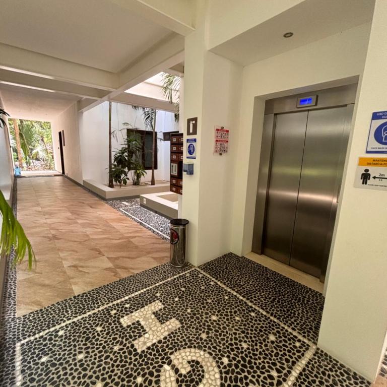Golf & Beach Haven - Two-Bedroom Apartment - 32