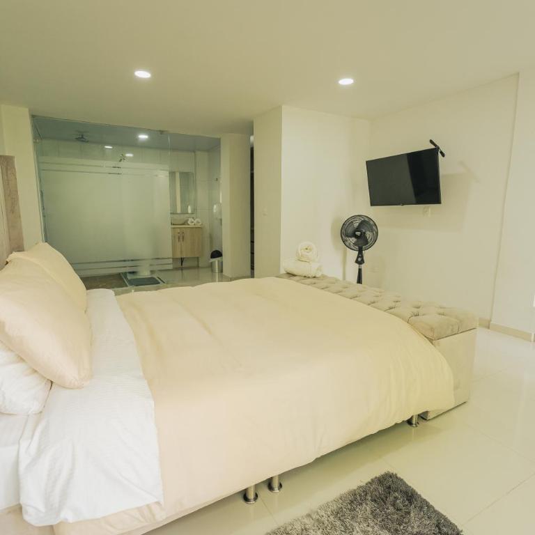 Apartamento RED DUPLEX en PINARES - Deluxe Queen Studio - 4