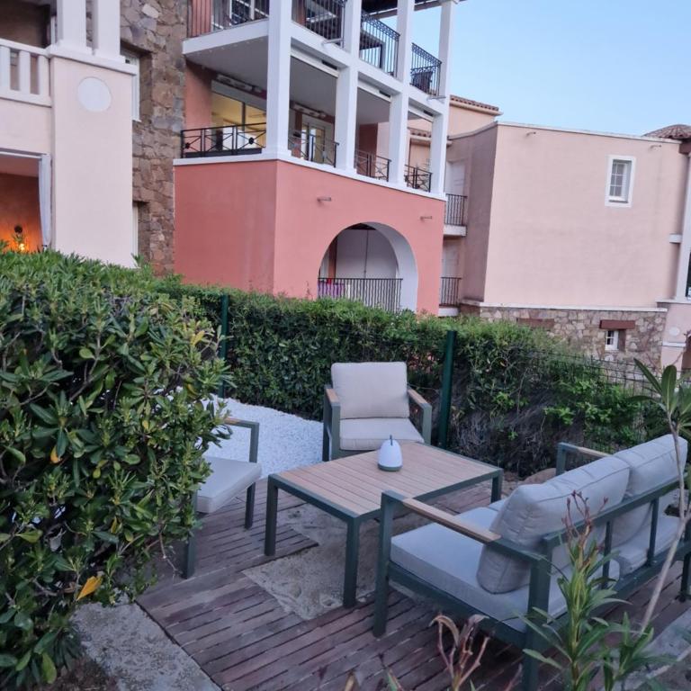 Cap Esterel/Cœur Village/RDJ - Apartment mit 2 Schlafzimmern - 6
