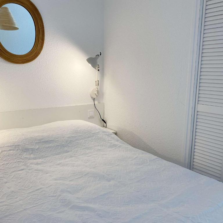 T1 avec balcon, clim, wifi, animaux OK à Balaruc-les-Bains - FR-1-553-199 - Apartment - 11