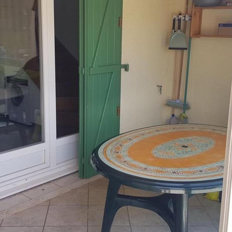 Pavillon avec Piscine, Valras-Plage, 6 pers - FR-1-701-58 - Appartement - 6