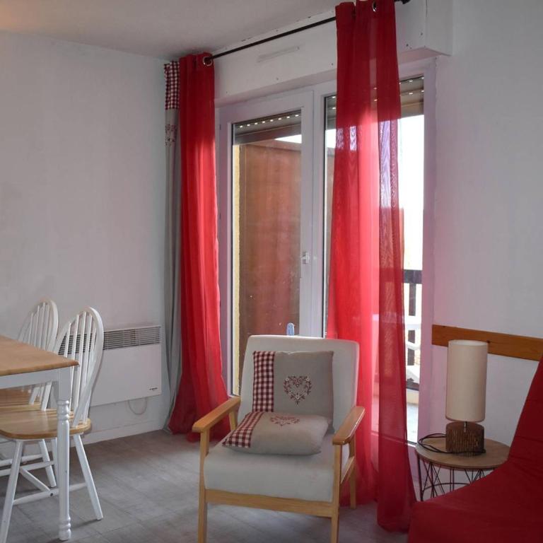 Studio cabine au centre de Font Romeu avec parking - Studio - 1