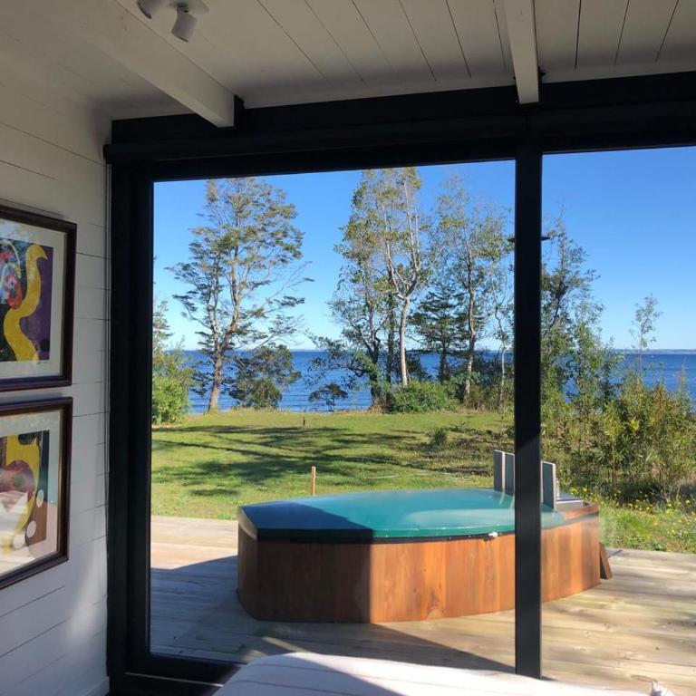 Calma Cabins - Three-Bedroom Bungalow - 35